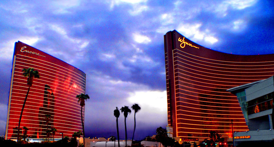 DAWN_ON_WYNN_RESORT_.jpg