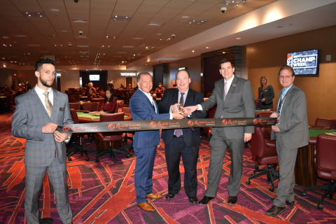 poker_room_ribbon_cutting.jpg